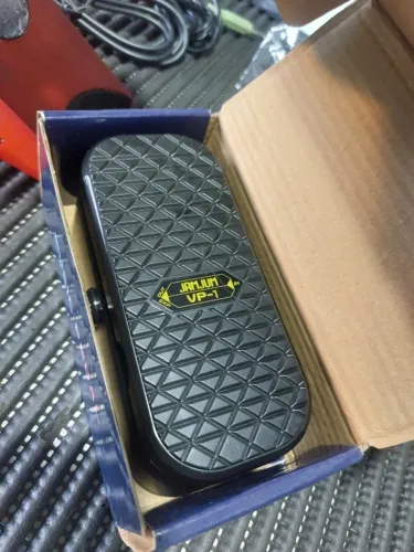 Pedal de expressão vp-1 novo