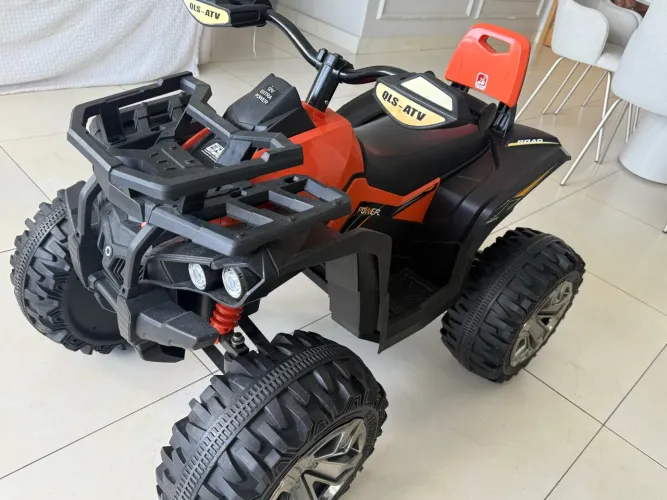 VENDO QUADRICICLO ELÉTRICO INFANTIL CAN-AM ATV 12V - LARANJA!
