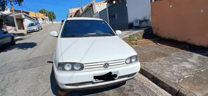 Volkswagen Gol 1.6 MI/ 1.6i 2P (álcool) 2001