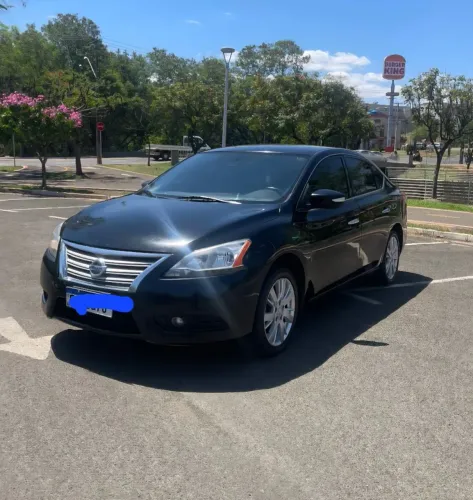 Nissan Sentra SL 2.0/ 2.0 Flex Fuel 16V Aut. 2015