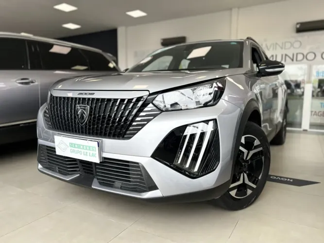 Peugeot 2008 Active 1.0 Turbo Flex 5P Aut. 2025