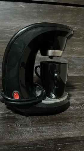 Cafeteira elétrica individual