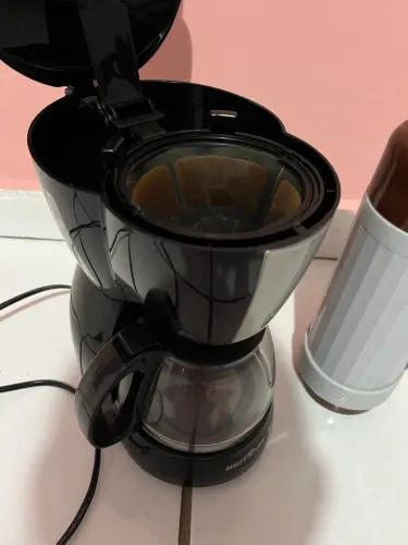 Cafeteira e garrafa térmica
