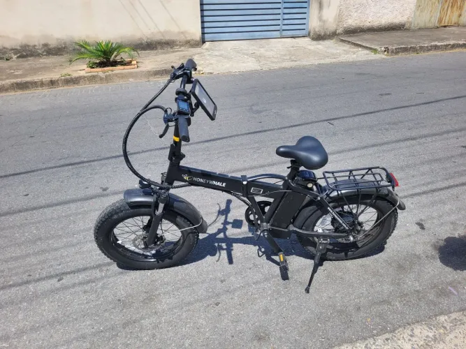 Bicicleta elétrica dobrável