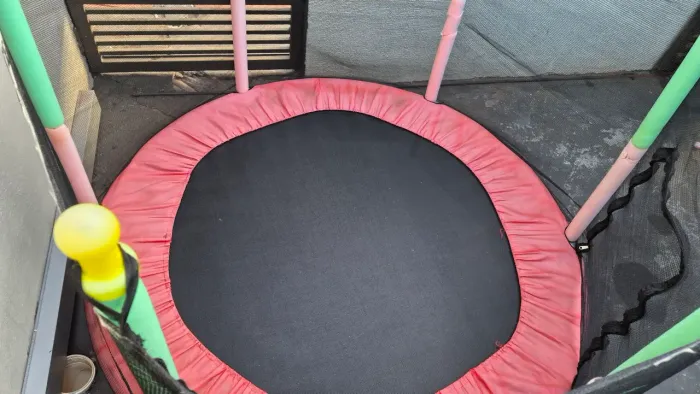 Vendo cama elastica 1,4 metros