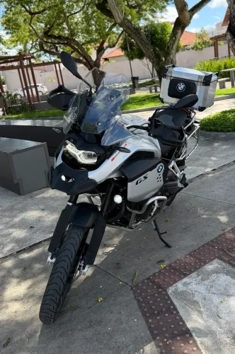 BMW F900 GS Adv 1.800km