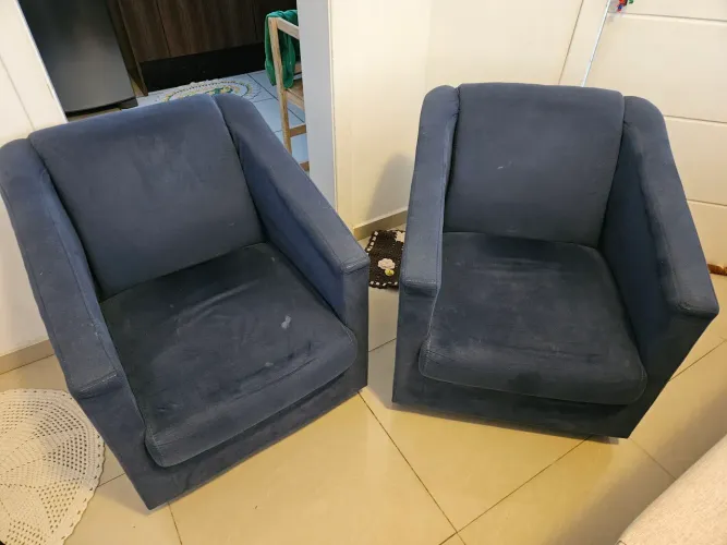 Par de Poltronas em Suede Azul Marinho
