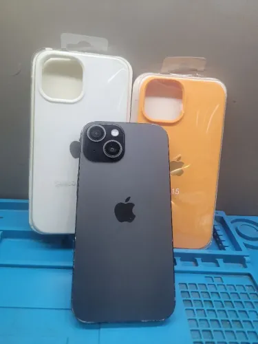 iPhone 15, 128 Gb. Bateria nova 100%, tela nova.