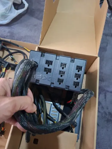 Fonte Atx para computadores XfX 850W