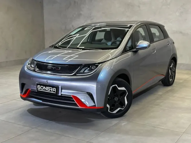 BYD Dolphin EV (Elétrico) 2026