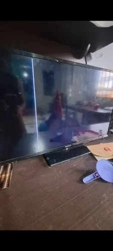 Tv panasonic 32" com defeito
