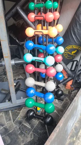 Aparelho de musculação 
