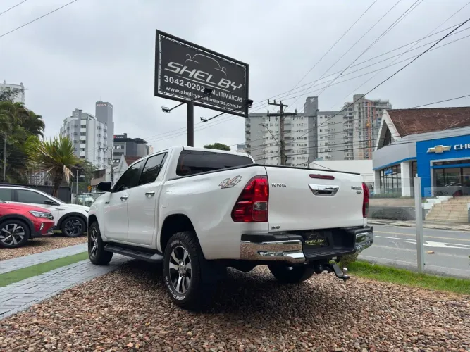 Toyota Hilux CD SRV 4X4 2.8 TDI Diesel Aut. 2017