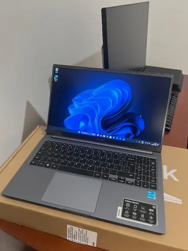 Notebook Galaxy Book 4 MUITO NOVO!!