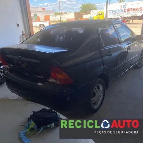 Sucata de Ford focus 2008 automático p retirada de peças 