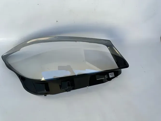 Lente Farol Direito Mercedes Benz A200 A250 A45 2017 e 2018
