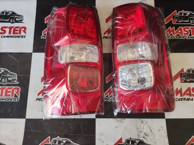 Lanterna S10 LT  2012-2022  (Leia o Anúncio)