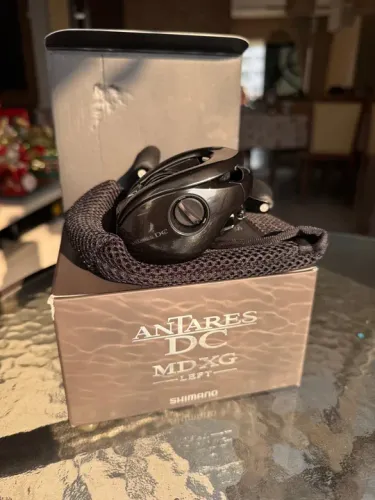 Carretinha shimano Antares DC MD XG - esquerda e direita