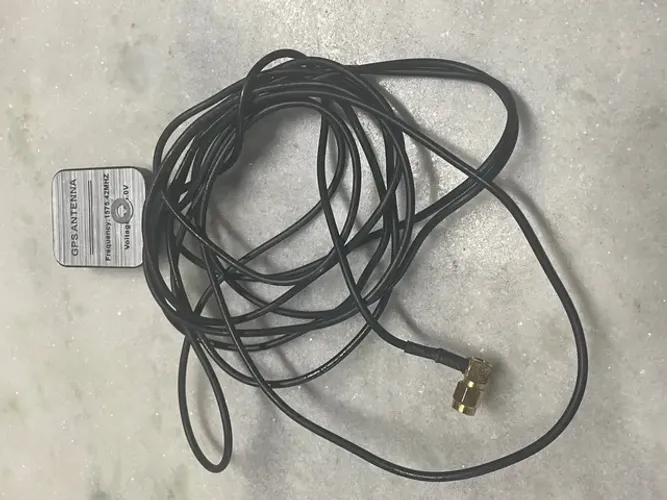 Antena para gps automotivo multimídia 