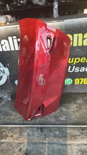 Tampa de Mala Nissan Versa 2022 (Com detalhe)
