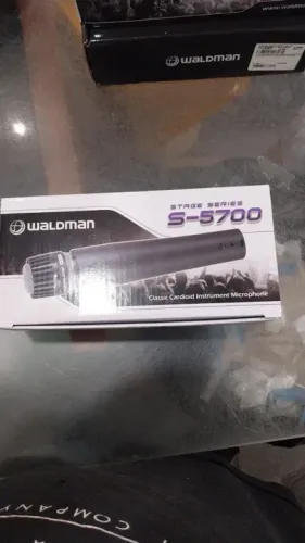 ? Vendo Microfone com fio Cardioid Waldman S - 5700. ( Novo na Caixa)