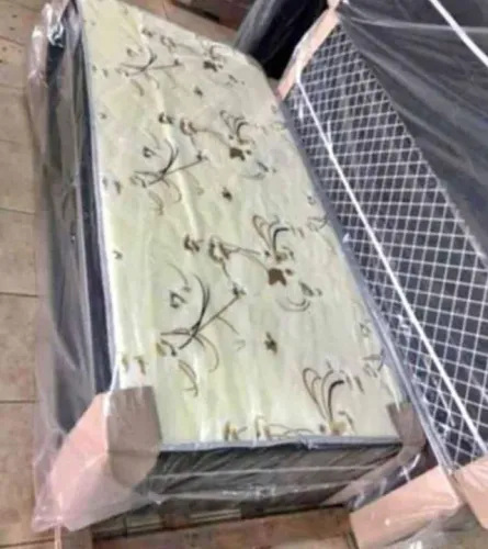 Cama Box de Solteiro com Desenho Floral