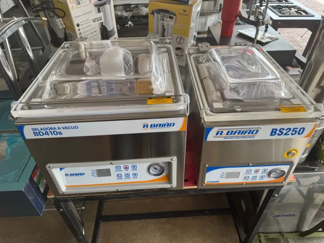 Máquina para Embalagem a Vácuo - R. Baião