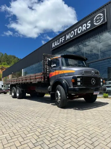 MB L-1516 1985 Top
