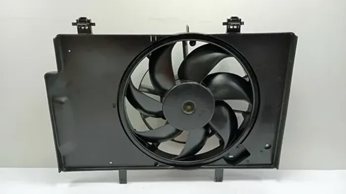 Defletor Com Ventoinha Ford New Fiesta 1.6 2010 Á 2013