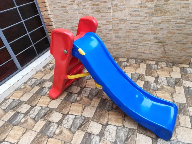 Escorregador Splash Bandeirantes