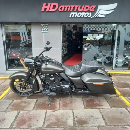 Harley - Davidson Road King Special - 2020 - 43mil km