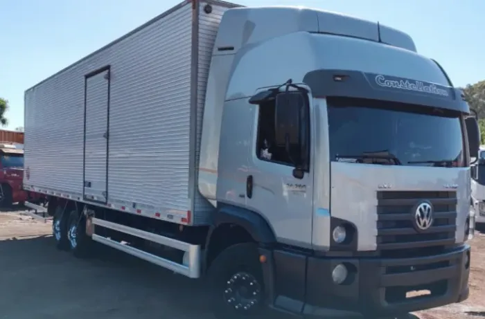 Volkswagen 24280 Baú 2014