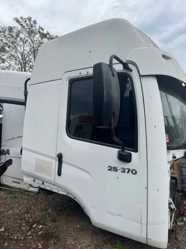 Cabine em ótimo estado VW 25.370