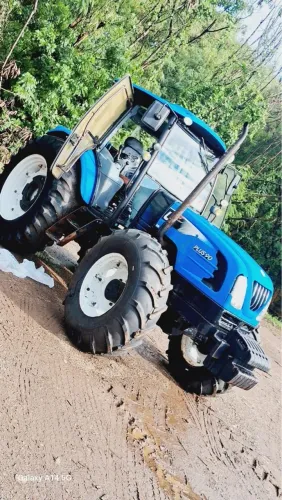 Trator LS Plus 90 