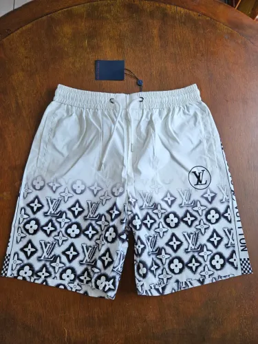 Bermuda Louis Vuitton 