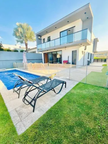 Casa com 4 dormitórios à venda, 340 m² por R$ 2.160.000,00 - Cambarah - Jarinu/SP