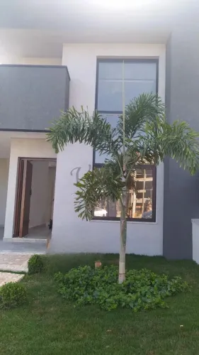 Casa à Venda 3 Quartos no Condomínio Olívio Franceschini em Hortolândia