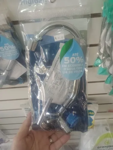 Torneira de parede metal