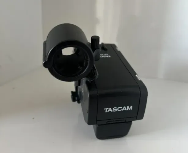 Tascam Ca-xlr2d