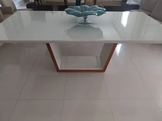 Mesa de Jantar 8 Lugares (+ Cadeiras)