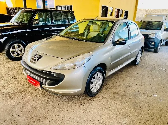 Peugeot 207 XR Sport 1.4 Flex 8V 2011