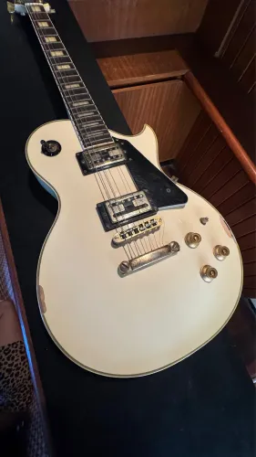 Guitarra Elétrica LesPaul Golden