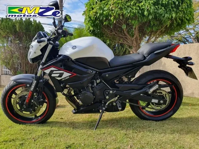 Motos Yamaha XJ6 2015 no Brasil