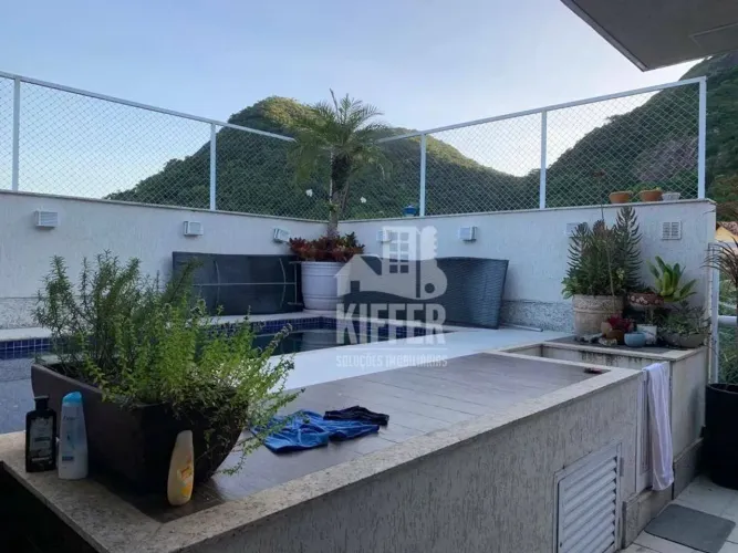 Cobertura à venda, 215 m² por R$ 2.100.000,00 - Itacoatiara - Niterói/RJ
