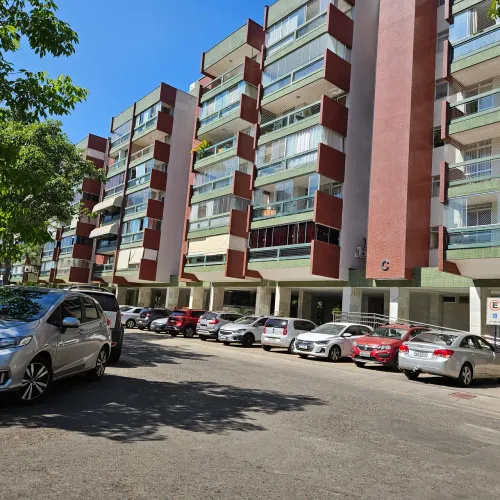 SQN 107 BLOCO C ED. BURLE MARX