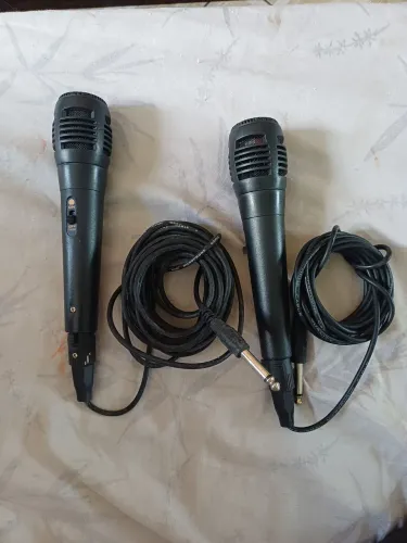 MICROFONES 