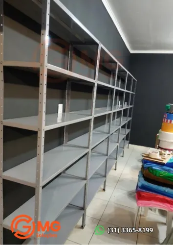 Estante de aço 30cm para oficinas e autopeças