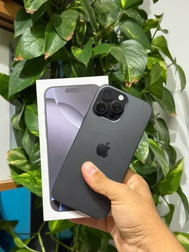 IPHONE 16 PRO MAX 256GB / seminovo