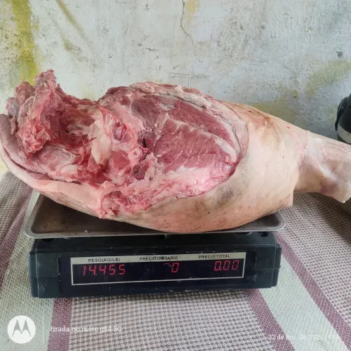 Pernil de porco caipira 