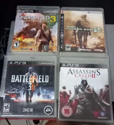 Lote de jogos de ps3 - 4 jogos por R$90 (uncharted3, cod mw2, battlefield3, assassiscreed